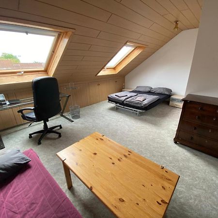Appartamento Dachgeschoss In Einem Reihenhaus Heidelberg Esterno foto