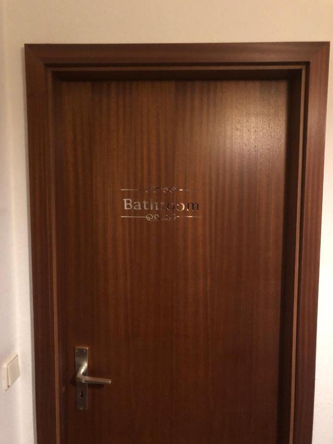 Appartamento Dachgeschoss In Einem Reihenhaus Heidelberg Esterno foto